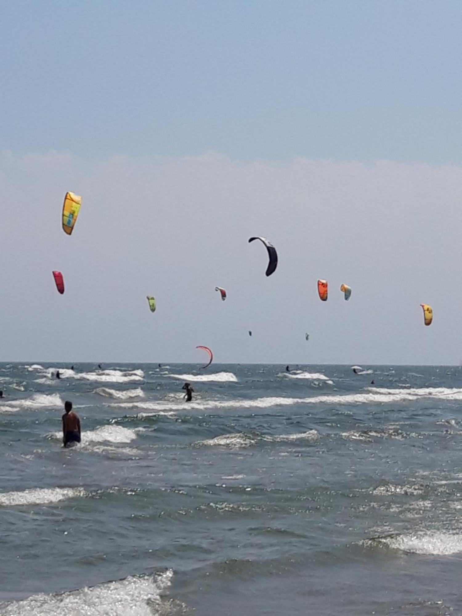Apartament Melissa Beach Resort Pool & Spa Mamaia-Nord ナボダリ エクステリア 写真